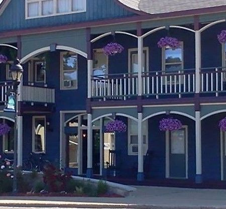 Stone Waters Inn Bellaire Exterior foto